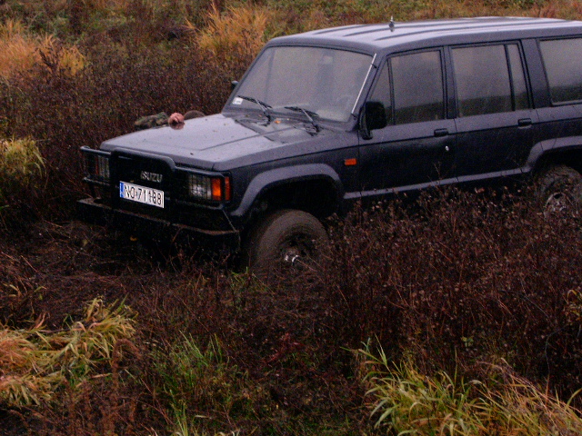 ISUZU 004 (640x480).jpg