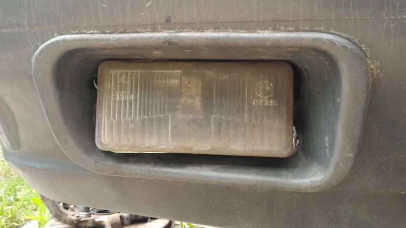 right fog light.jpg